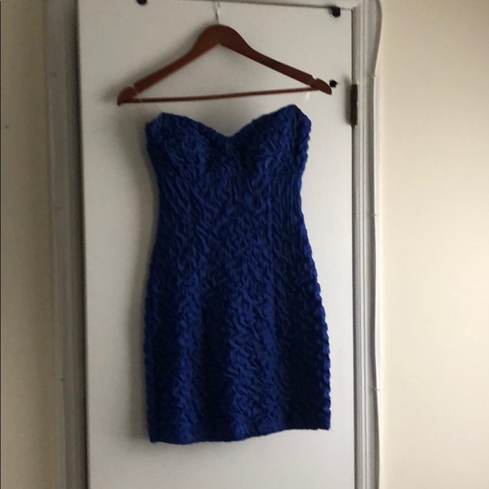 Blue sleeveless dress